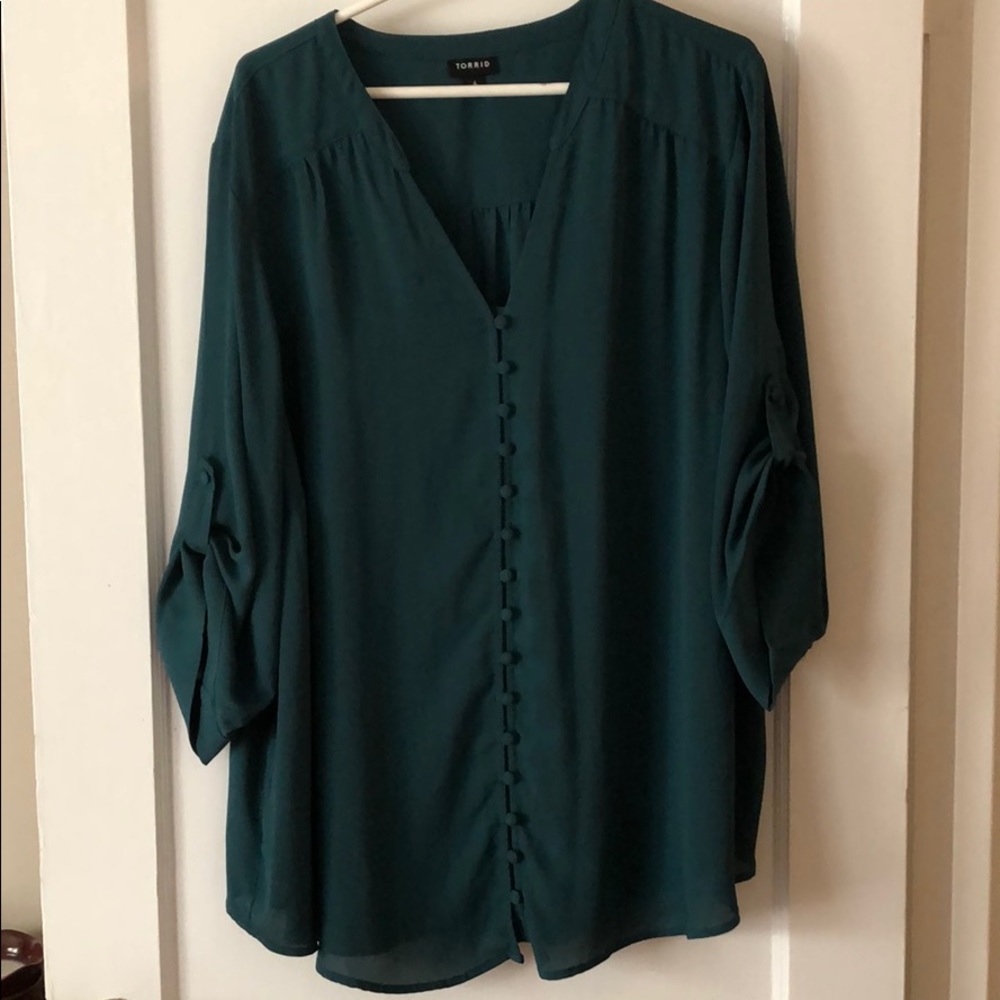 Beautiful lightweight blouse from Torrid